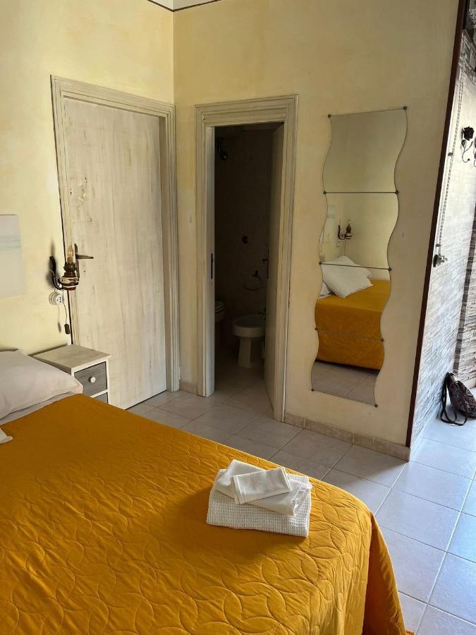 Gio Rooms Scalea Eksteriør billede